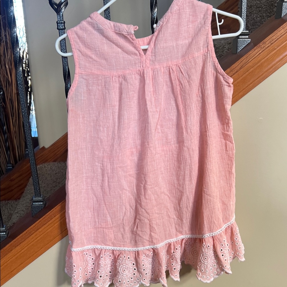 Peach Sleeveless Embroidered eyelet Top - Picture 5 of 6